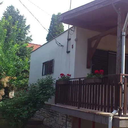 Terasz Panzio Guest house